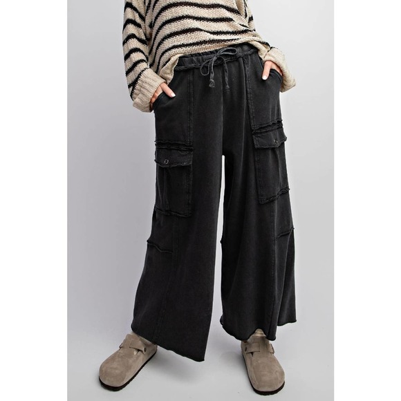 Utility Mineral Washed Cargo Pants - Wide Leg - Picture 2 of 5